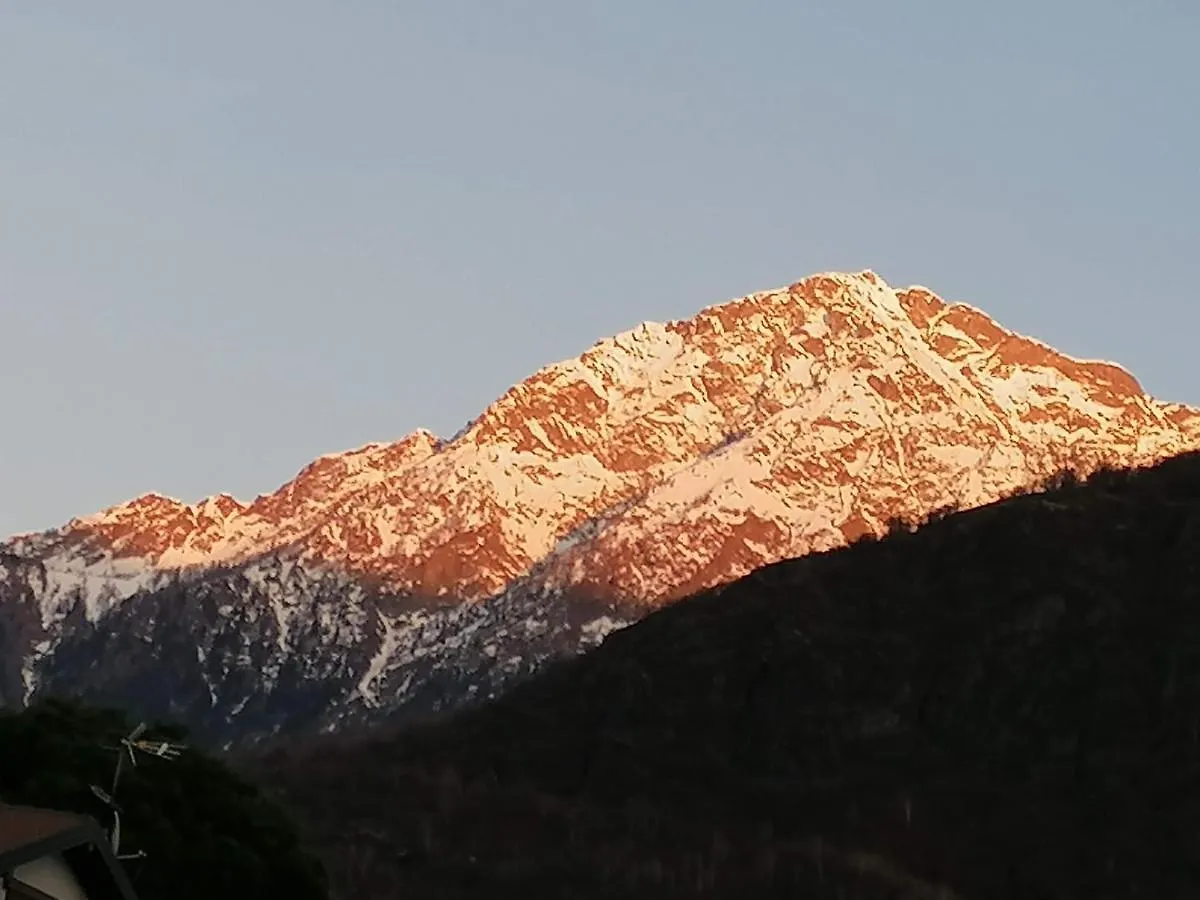 كوليكو Villadina Farm إيطاليا